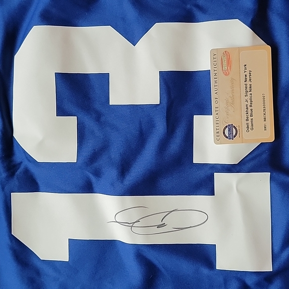 NY Giants Jersey - Picture 2 of 6